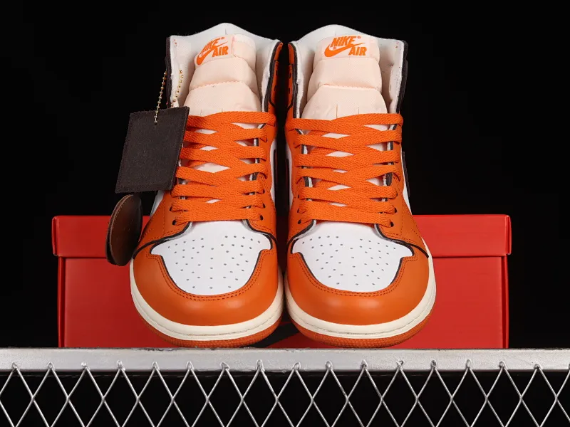 All categories Air Jordan Jordan series basketball shoes Air Jordan 1 High X version Air Jordan 1 High OG "Starfish" AJ1 Joe 1 Hermes Orange high-top basketball shoes DO9369-101